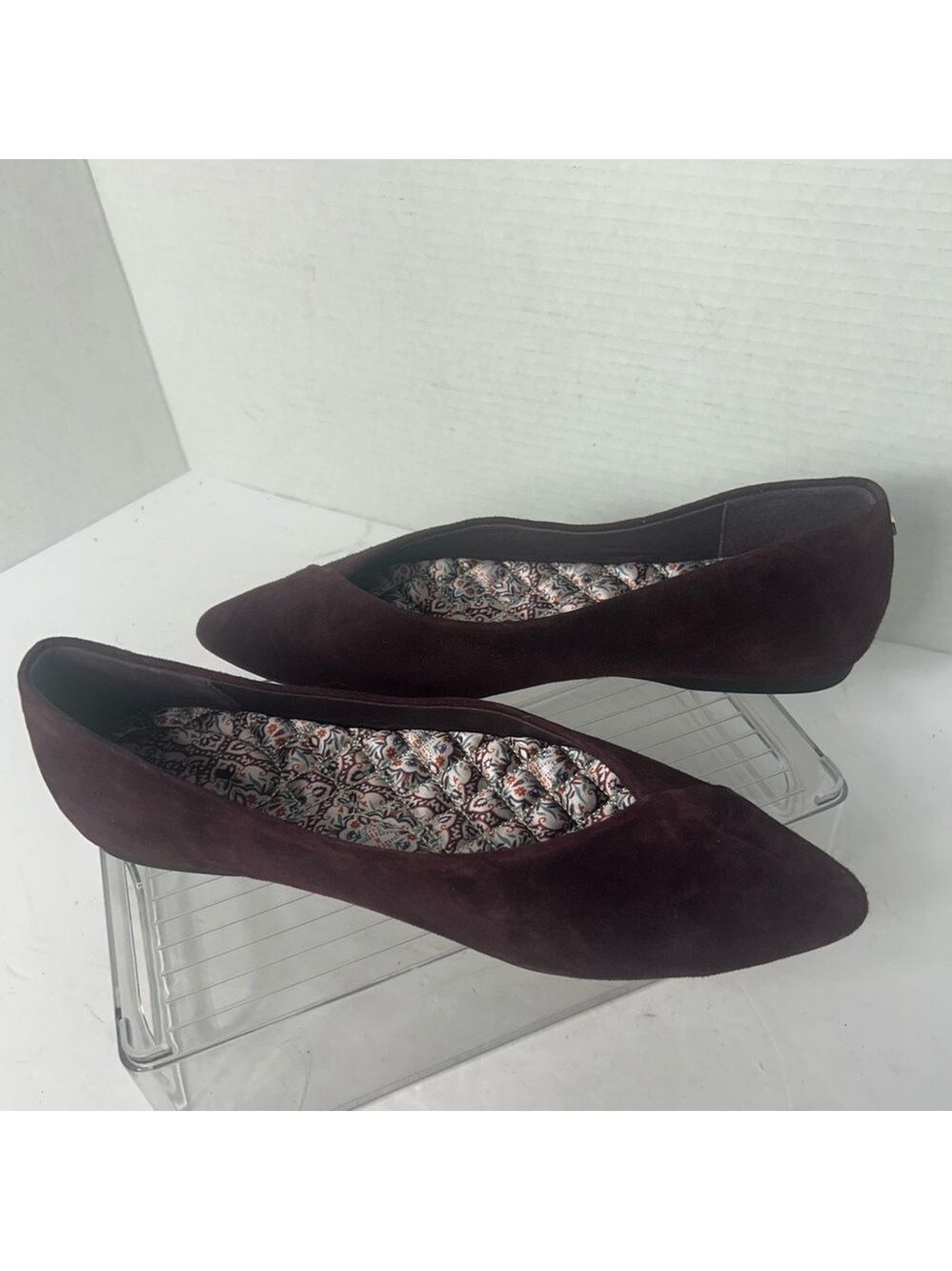 NEW Birdies Women’s The Goldfinch Suede Pointed Toe Elegant Burgundy Flats 7M - Picture 5 of 7
